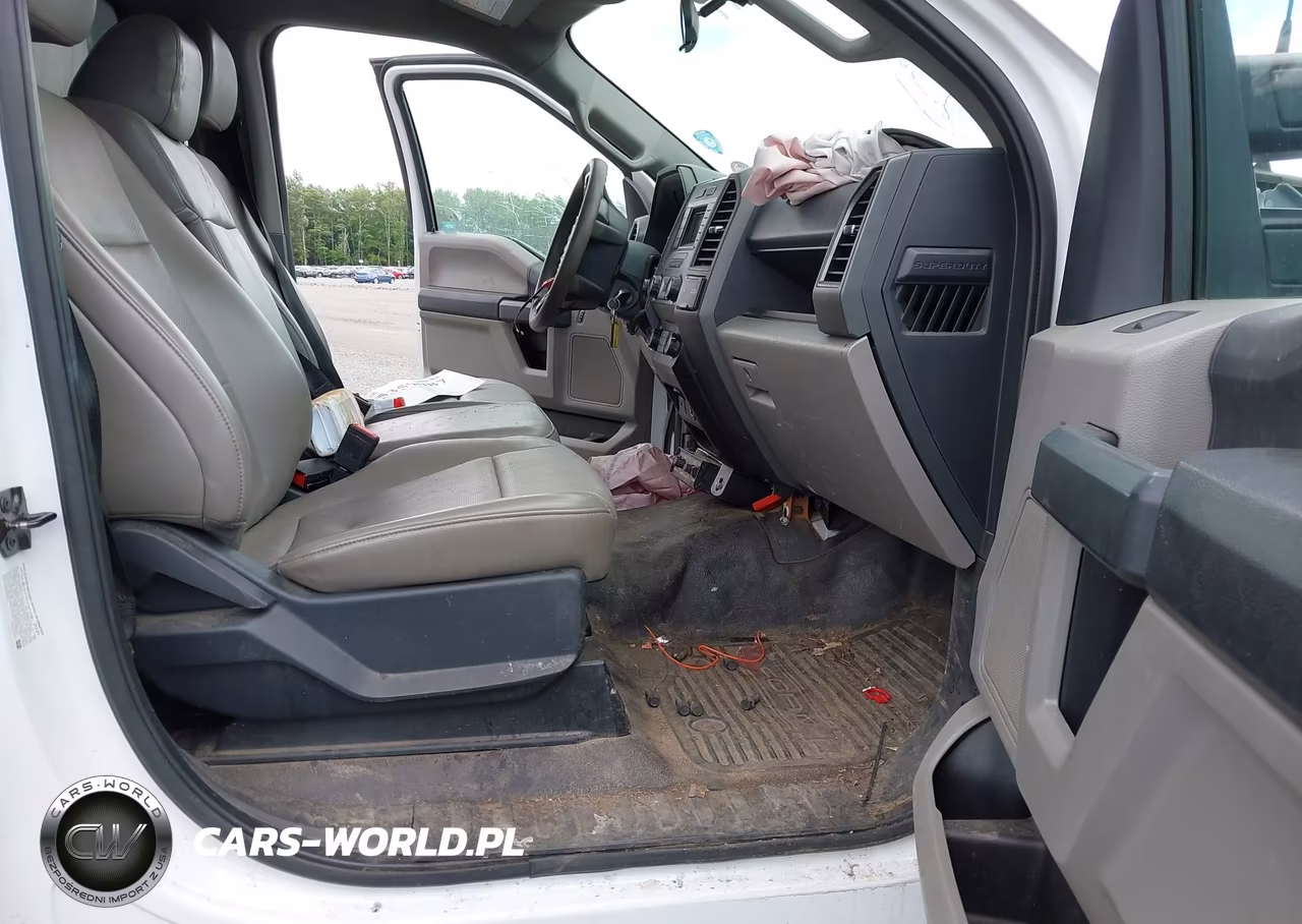 2022 Ford F-550 Chassis Xl VIN:1FDUF5HN6NEC48112 - 7