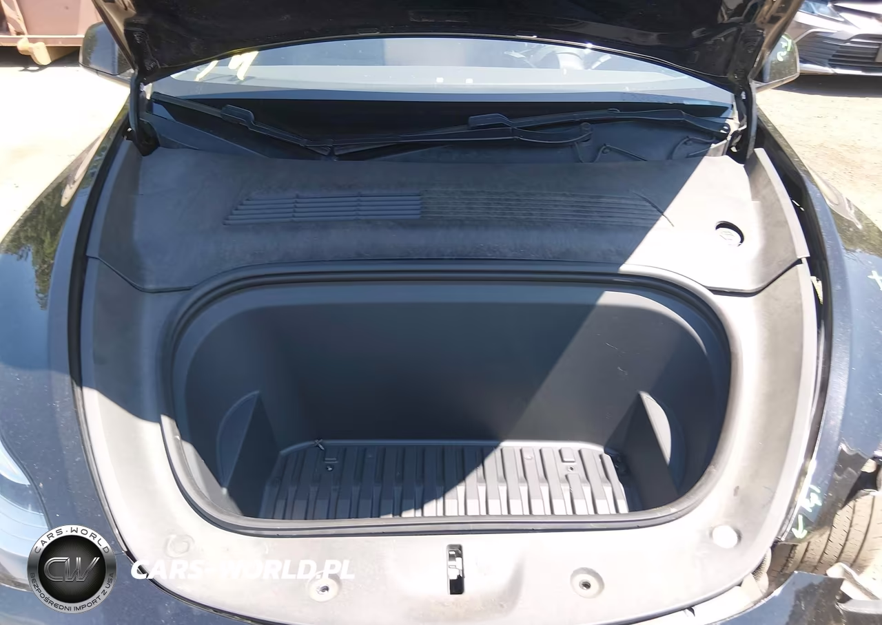 2021 Tesla Model Y Long Range Dual Motor All-Wheel Drive VIN:5YJYGDEE5MF064634 - 10