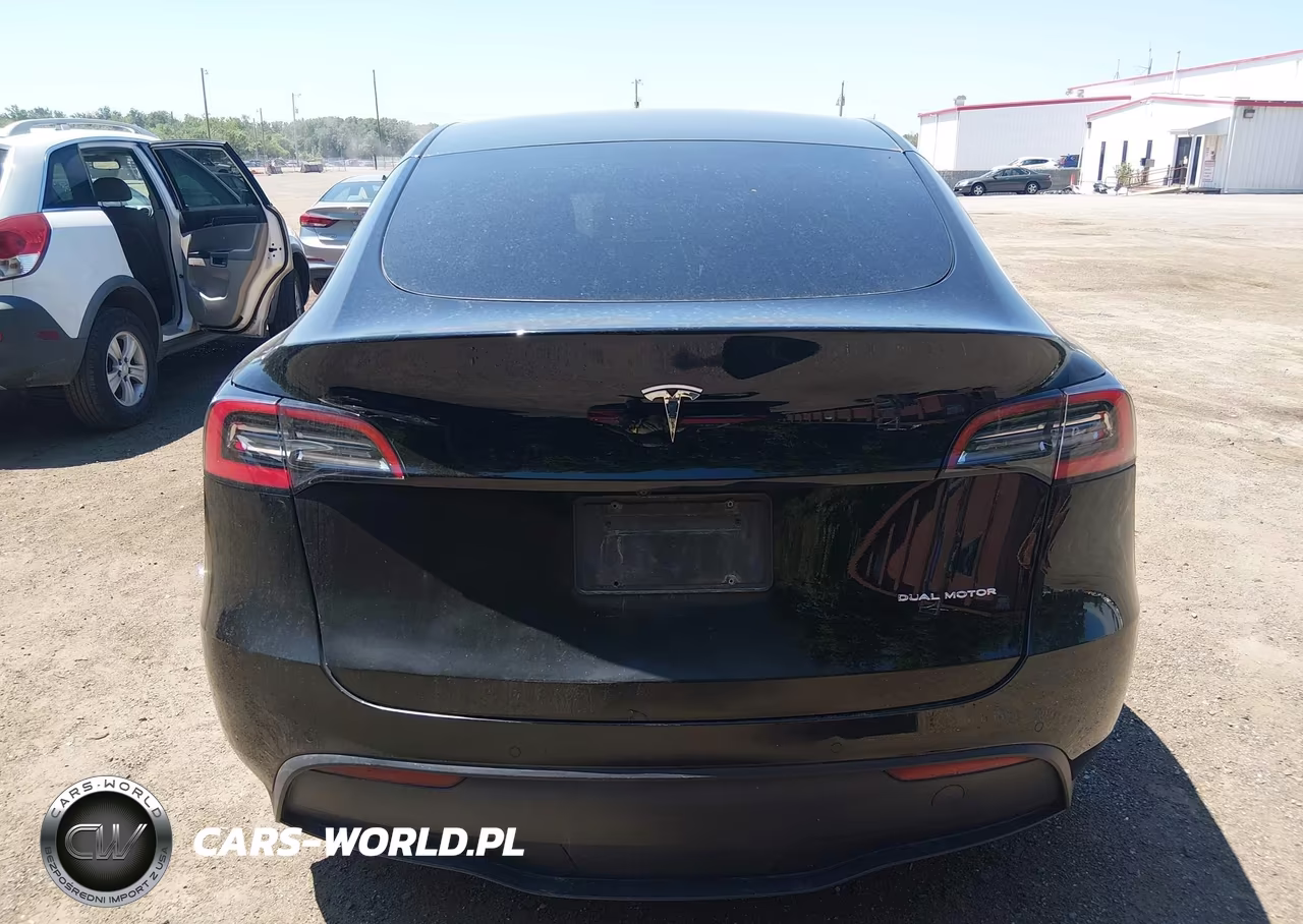 2021 Tesla Model Y Long Range Dual Motor All-Wheel Drive VIN:5YJYGDEE5MF064634 - 16