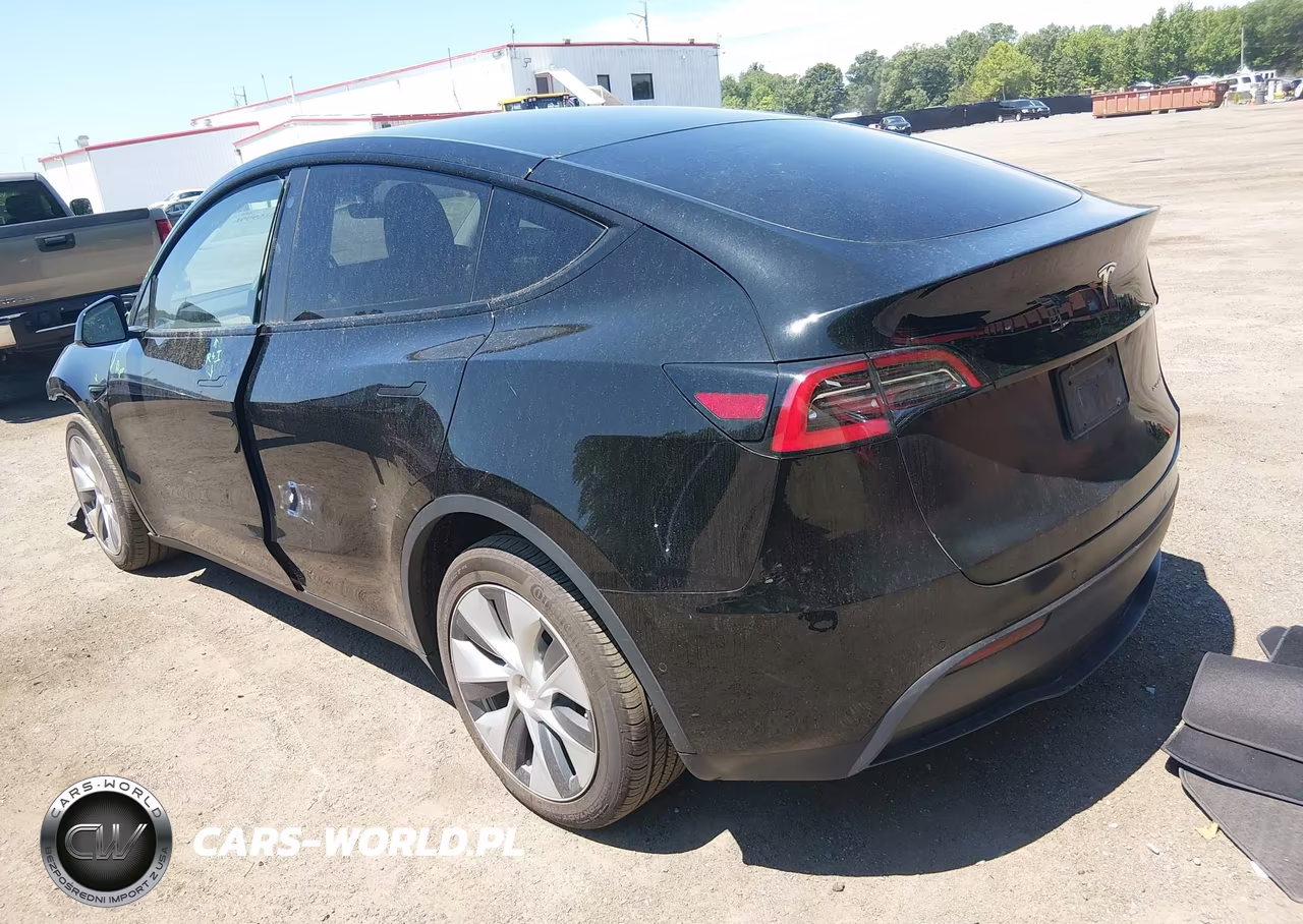 2021 Tesla Model Y Long Range Dual Motor All-Wheel Drive VIN:5YJYGDEE5MF064634 - 3