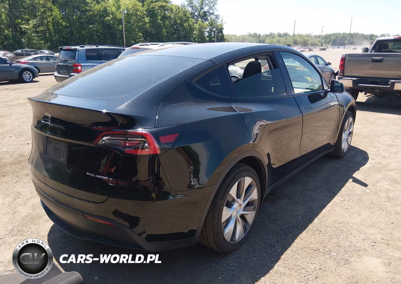 2021 Tesla Model Y Long Range Dual Motor All-Wheel Drive VIN:5YJYGDEE5MF064634 - 4