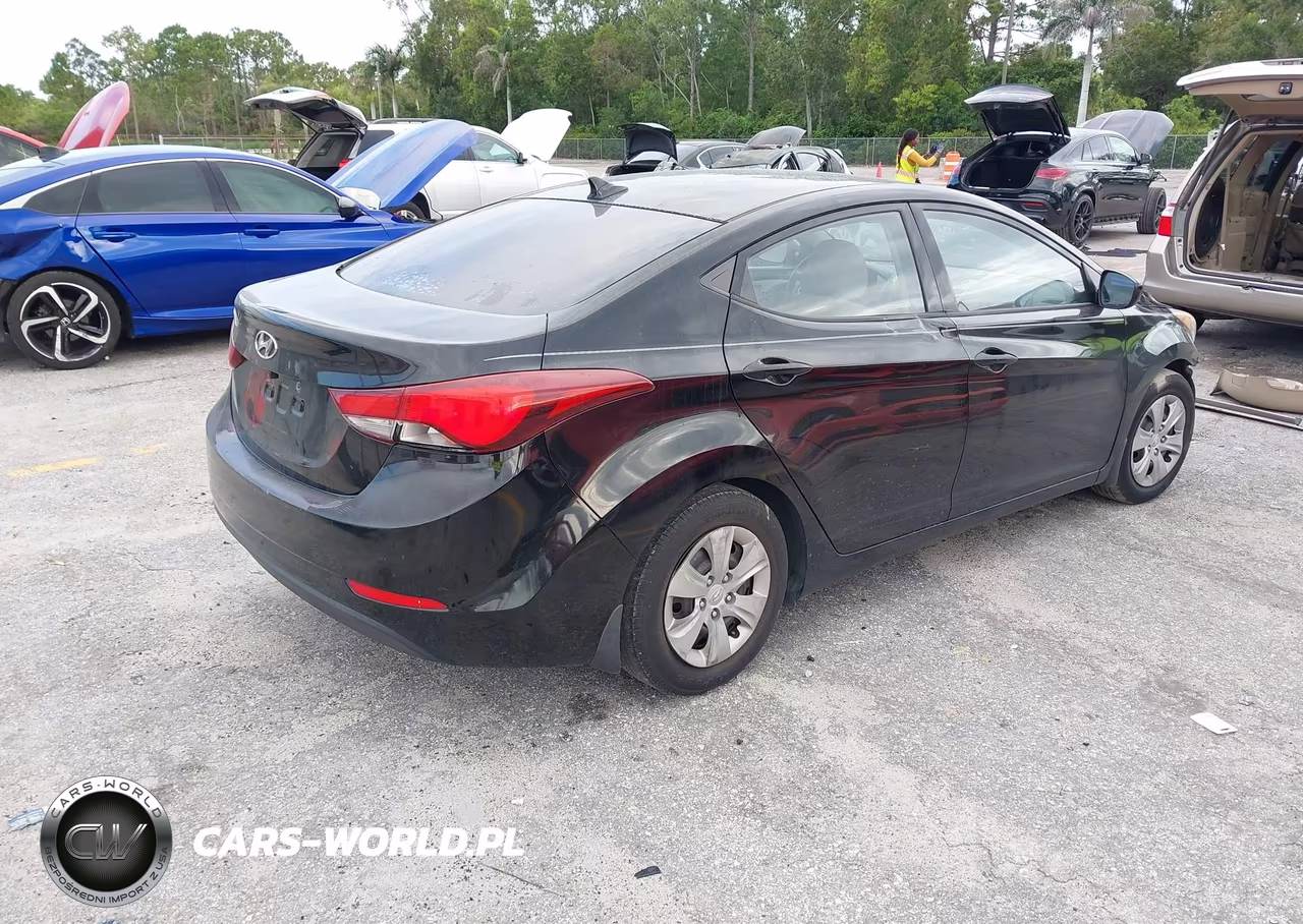 2016 Hyundai Elantra Se VIN:KMHDH4AE0GU481121 - 4