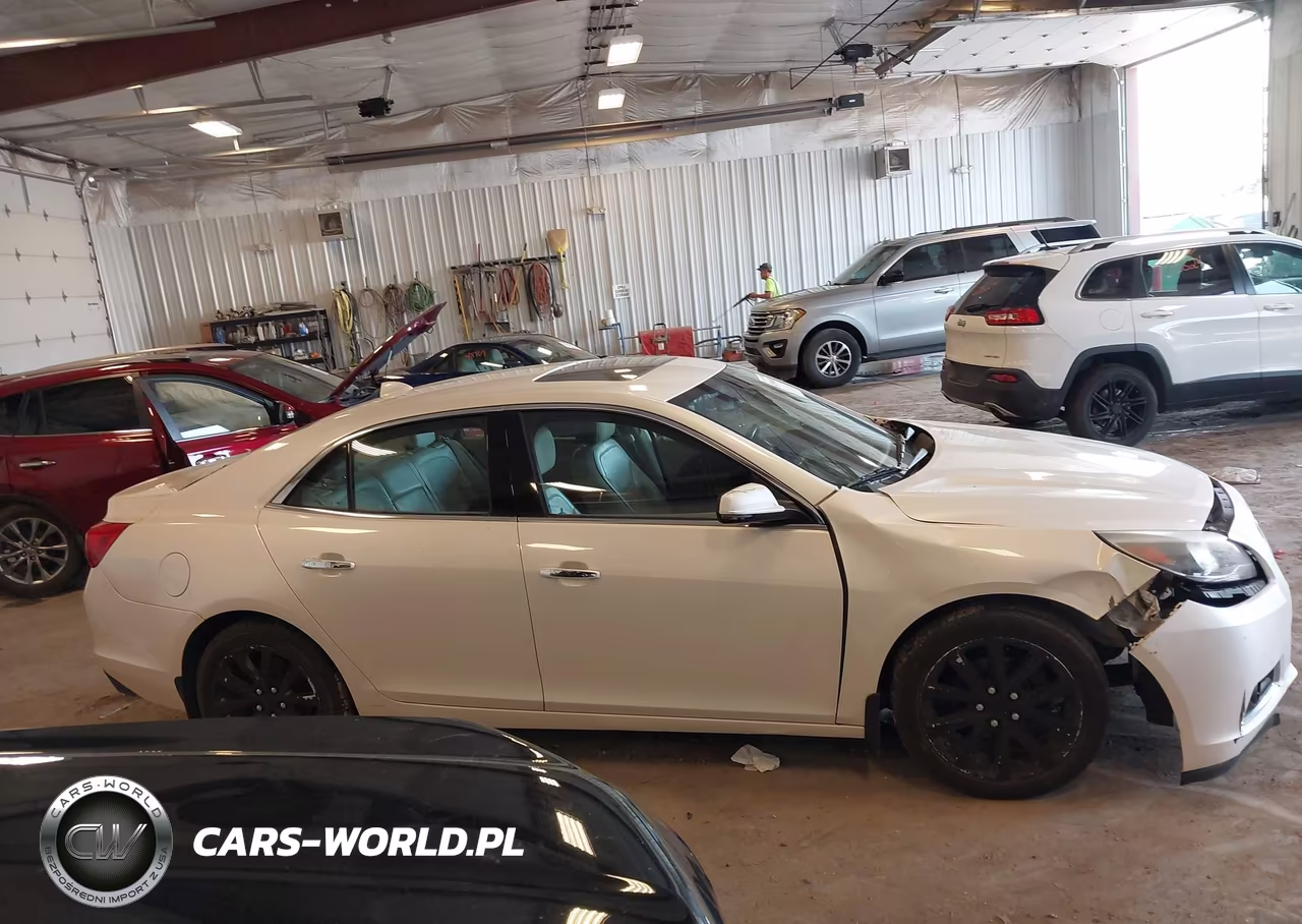 2013 Chevrolet Malibu 1Lz VIN:1G11H5SA0DF265237 - 13