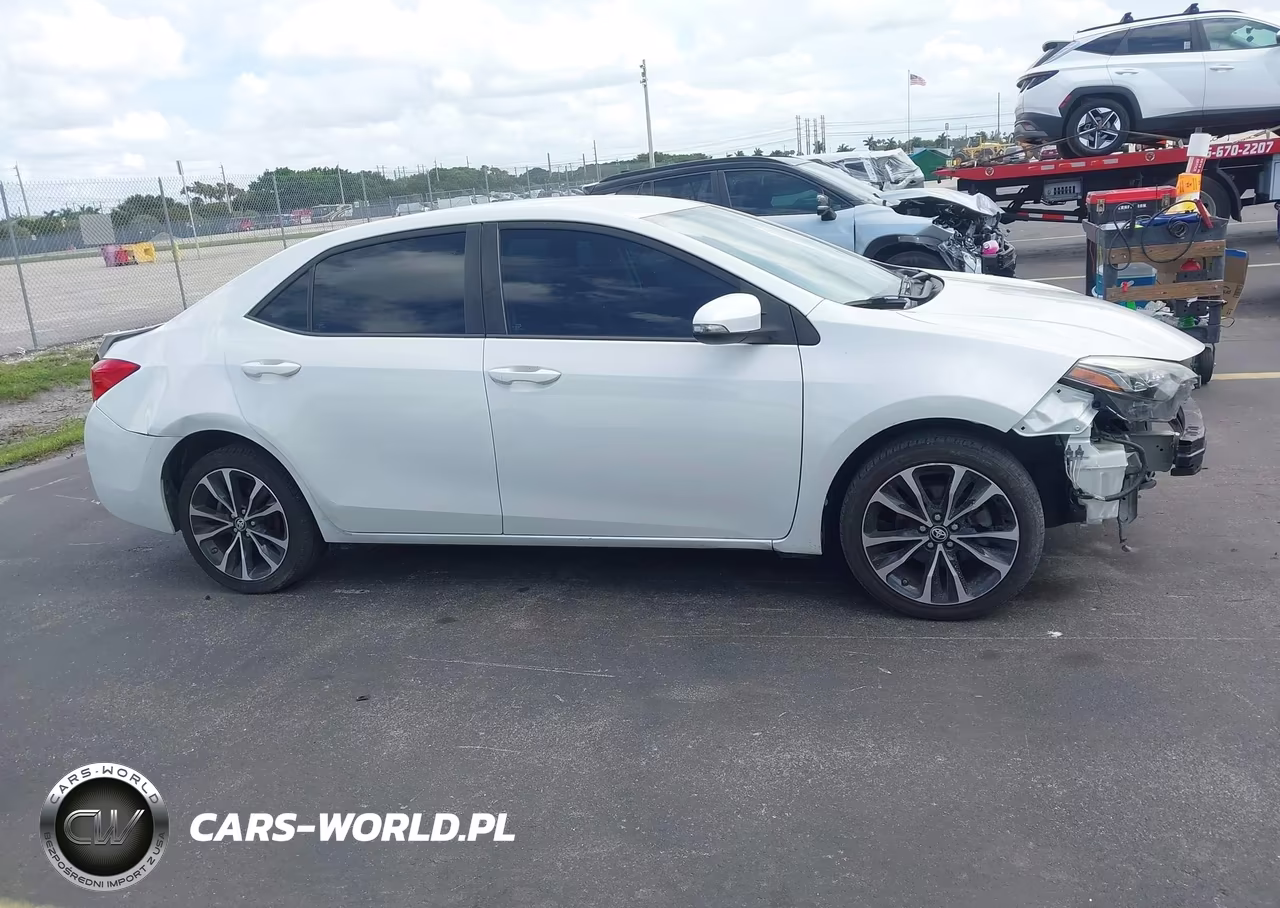 2019 Toyota Corolla Se VIN:5YFBURHE0KP863729 - 13