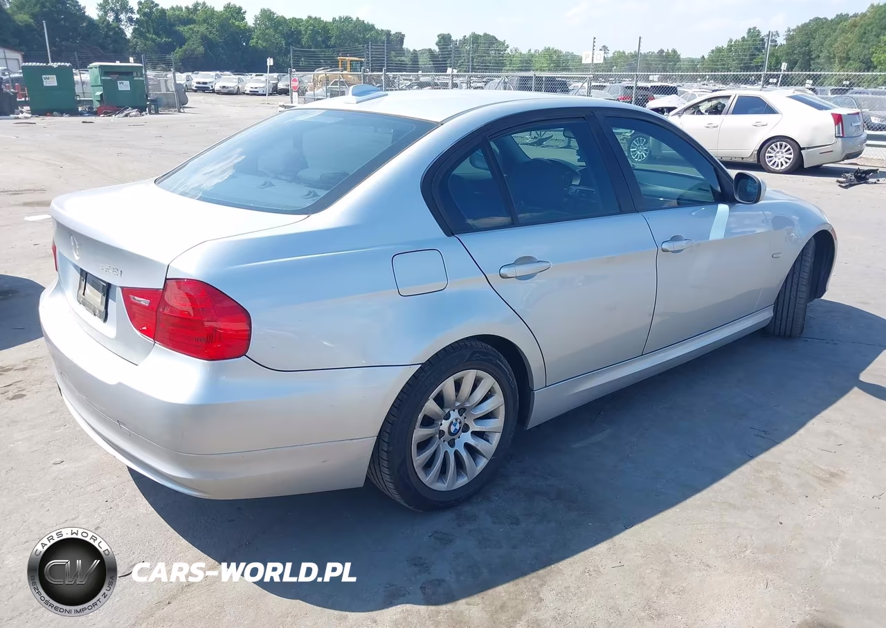 2009 BMW 328I VIN:WBAPH77539NM28840 - 4
