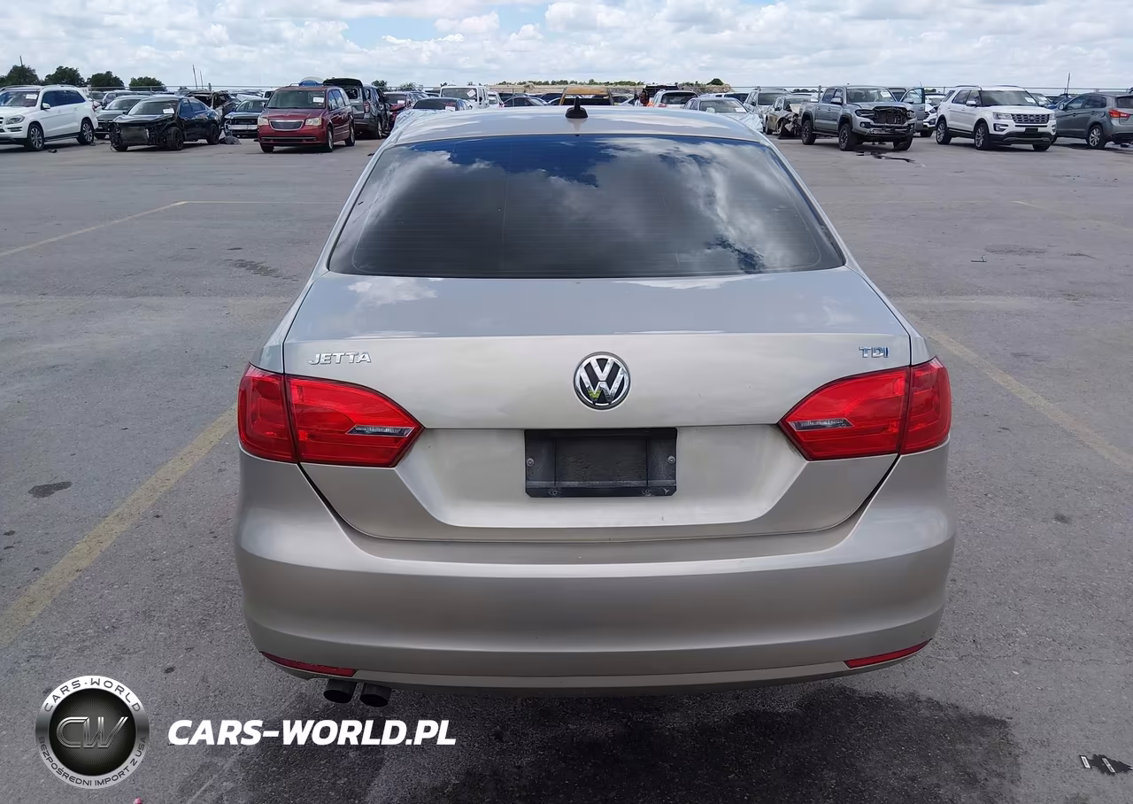 2013 Volkswagen Jetta 2.0L Tdi VIN:3VWLL7AJ0DM231047 - 16
