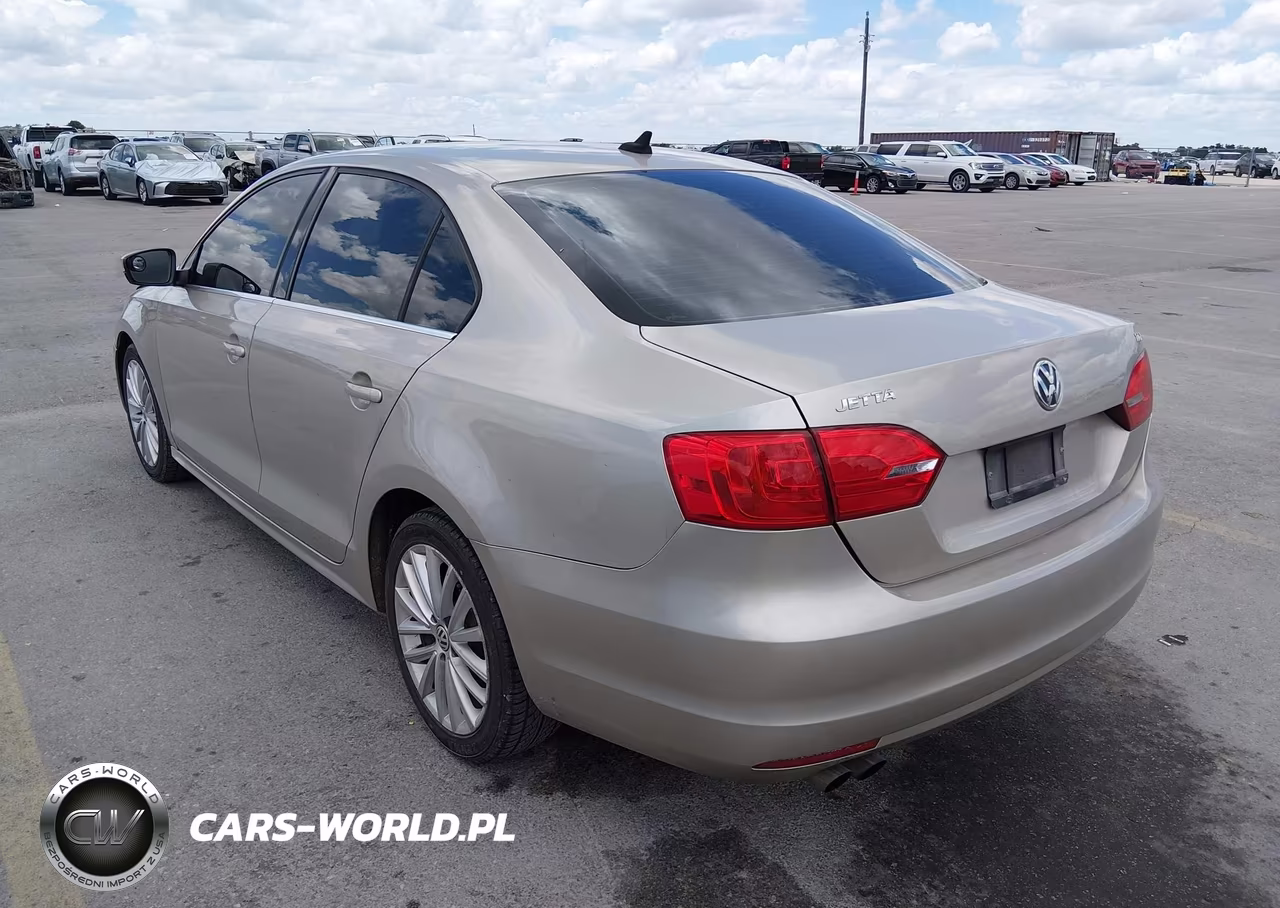 2013 Volkswagen Jetta 2.0L Tdi VIN:3VWLL7AJ0DM231047 - 3