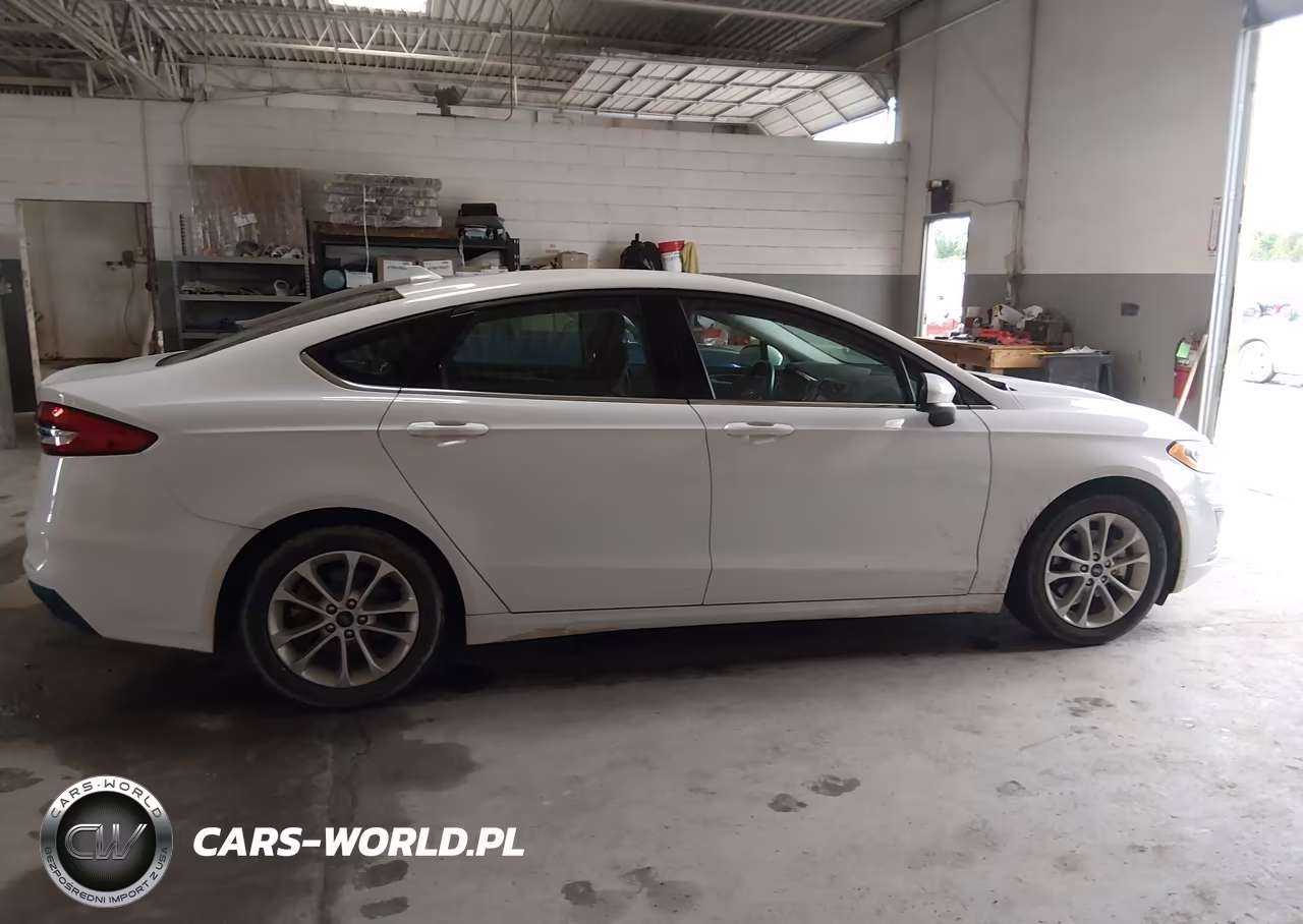 2020 Ford Fusion Hybrid Se VIN:3FA6P0LU2LR225583 - 18