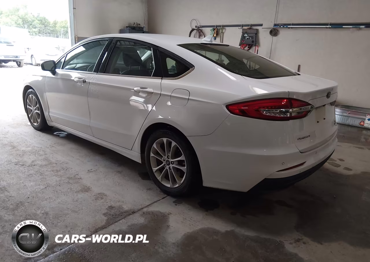 2020 Ford Fusion Hybrid Se VIN:3FA6P0LU2LR225583 - 3