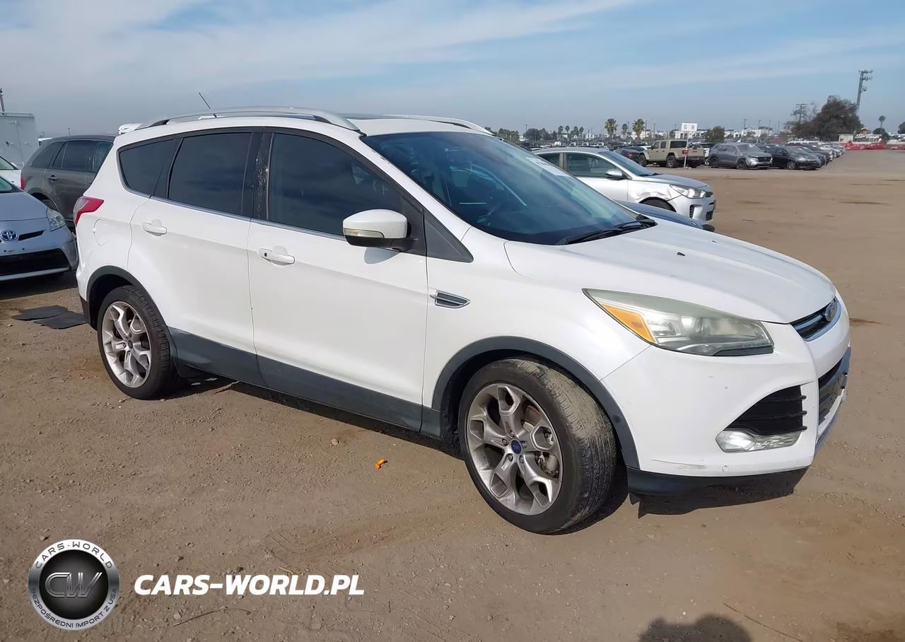 2014 Ford Escape Titanium – zdjęcie 1 z 16