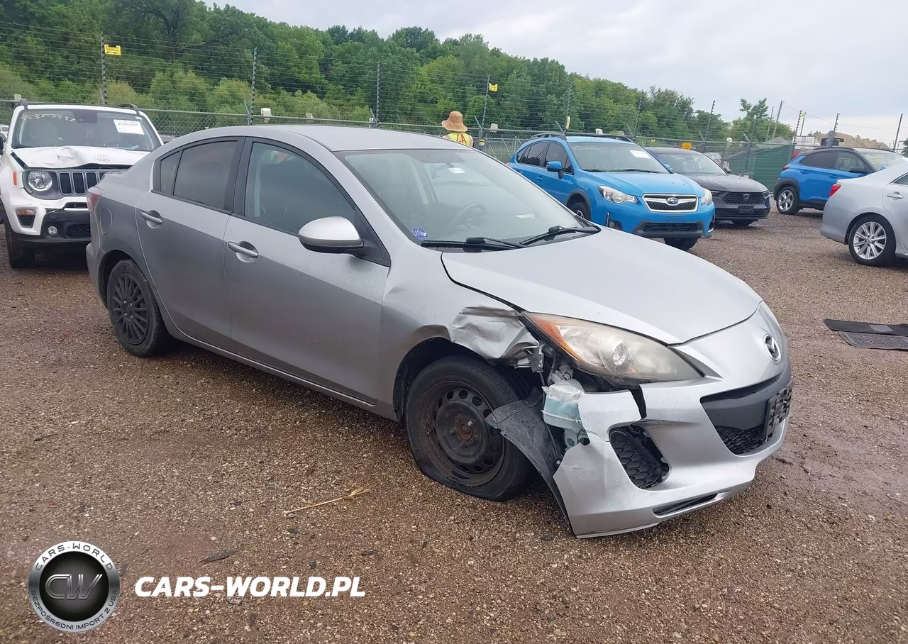 2013 Mazda Mazda3 I Sv – zdjęcie 1 z 16