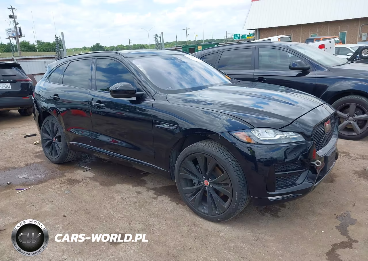 2019 Jaguar F-Pace 25T R-Sport-30T R-Sport