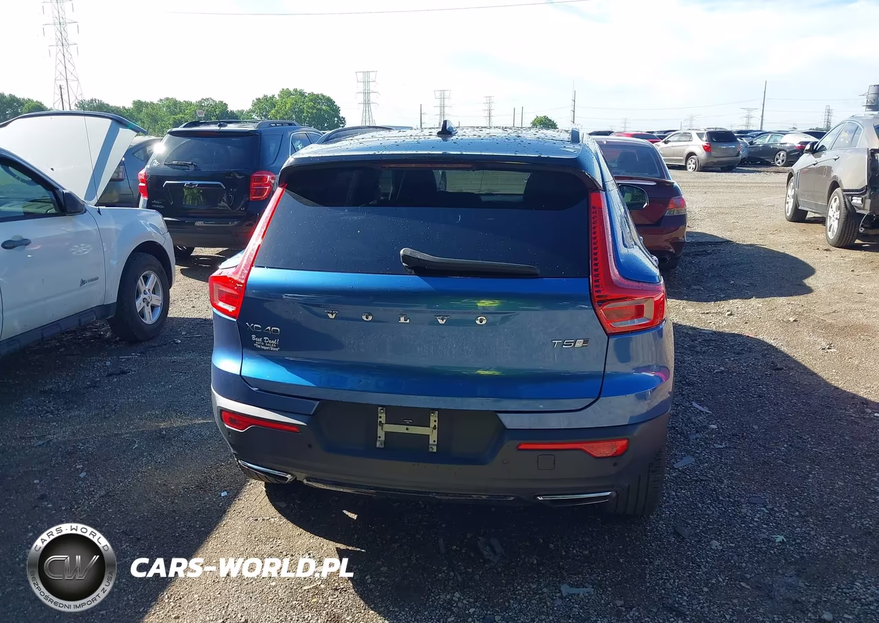 2019 Volvo Xc40 T5 Momentum-T5 R-Design VIN:YV4162XZ1K2009006 - 16