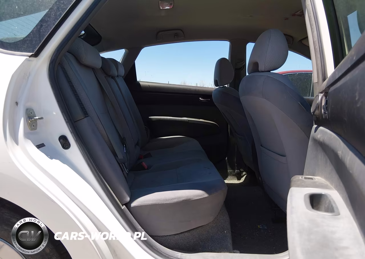 2005 Toyota Prius VIN:JTDKB20U353105459 - 8