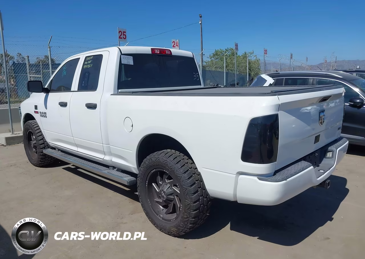 2016 Ram 1500 Hfe Express VIN:1C6RR6ZM0GS208326 - 3