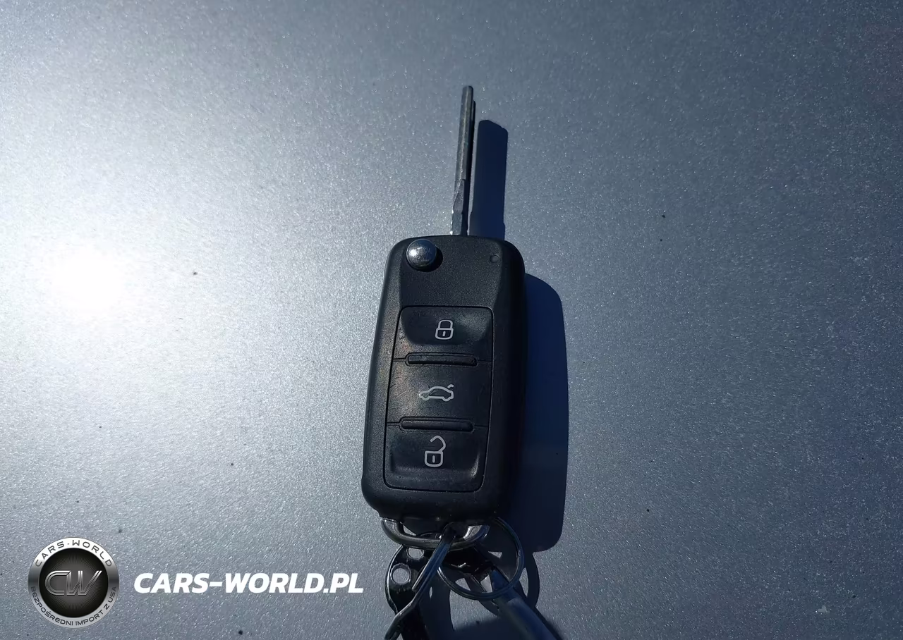 2017 Volkswagen Tiguan 2.0T-2.0T S VIN:WVGBV7AX3HK047338 - 11