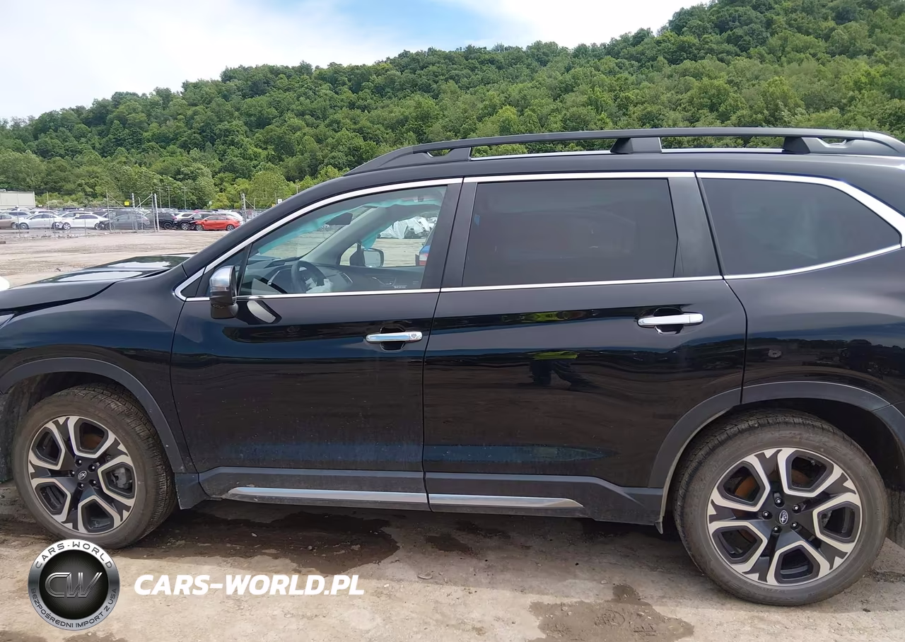 2023 Subaru Ascent Touring 7-Passenger VIN:4S4WMAWD9P3403414 - 14