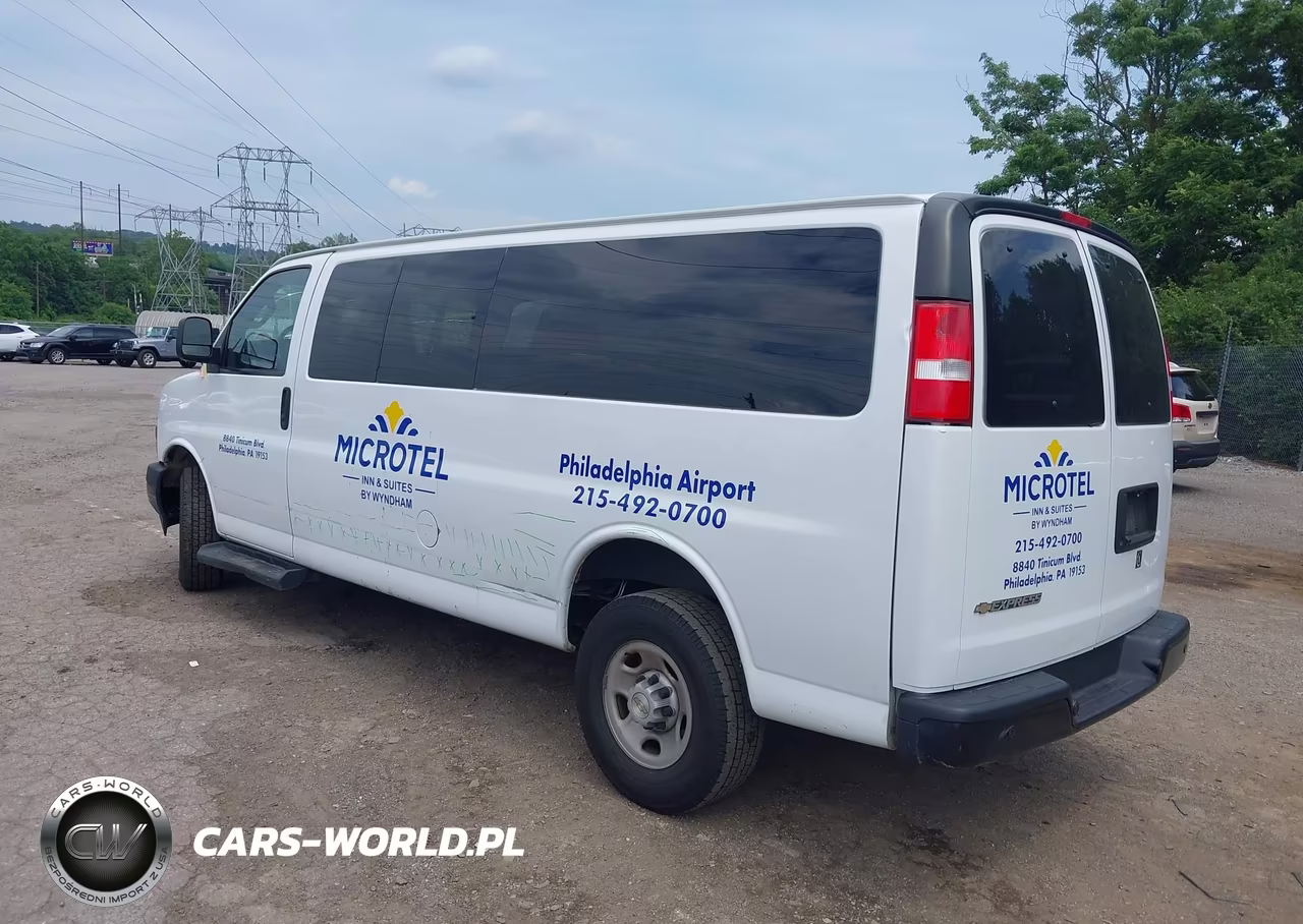2022 Chevrolet Express Passenger Rwd 3500 Extended Wheelbase Ls VIN:1GAZGNFP9N1286610 - 3