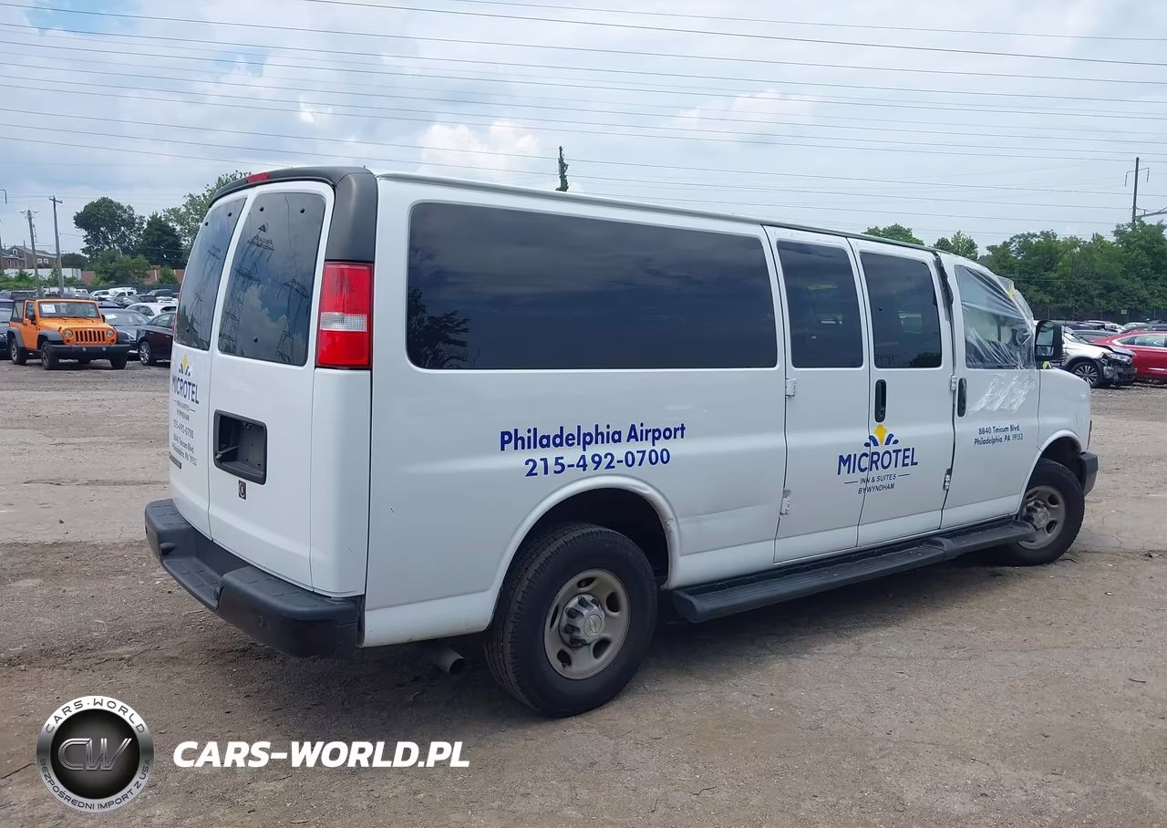 2022 Chevrolet Express Passenger Rwd 3500 Extended Wheelbase Ls VIN:1GAZGNFP9N1286610 - 4