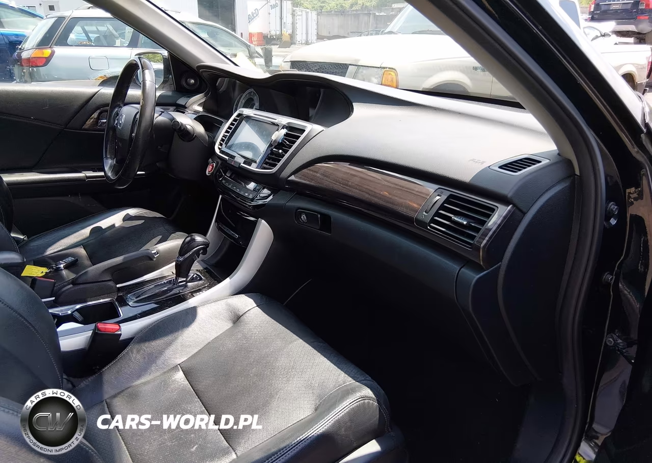 2016 Honda Accord Touring VIN:1HGCR3F97GA014221 - 5