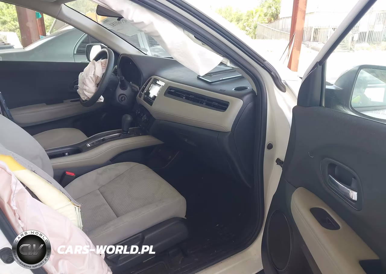 2022 Honda Hr-V 2Wd Lx VIN:3CZRU5H35NM704202 - 5