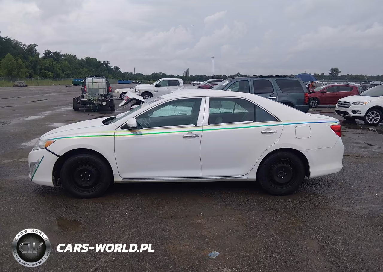 2012 Toyota Camry Le VIN:4T4BF1FK5CR236924 - 15