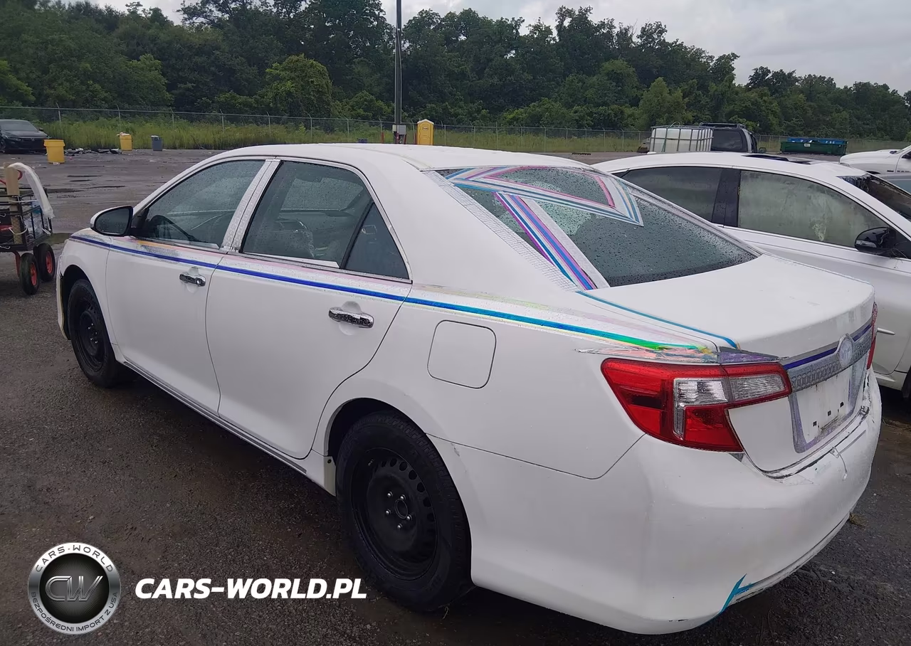2012 Toyota Camry Le VIN:4T4BF1FK5CR236924 - 3