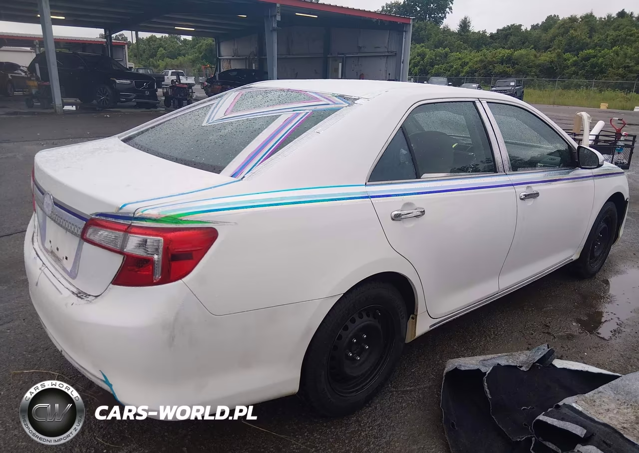 2012 Toyota Camry Le VIN:4T4BF1FK5CR236924 - 4