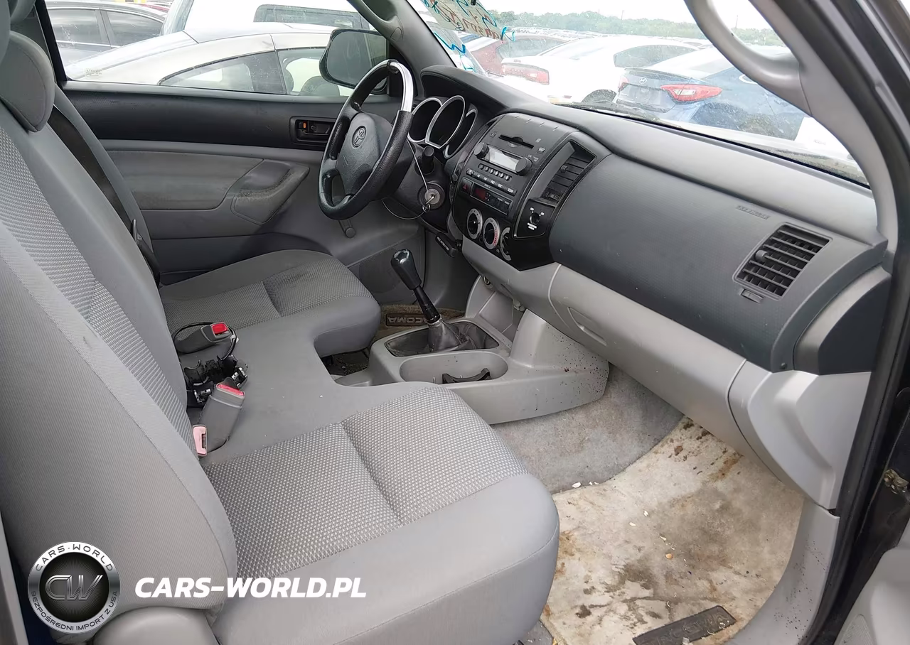 2005 Toyota Tacoma VIN:5TEPX42N05Z071314 - 5