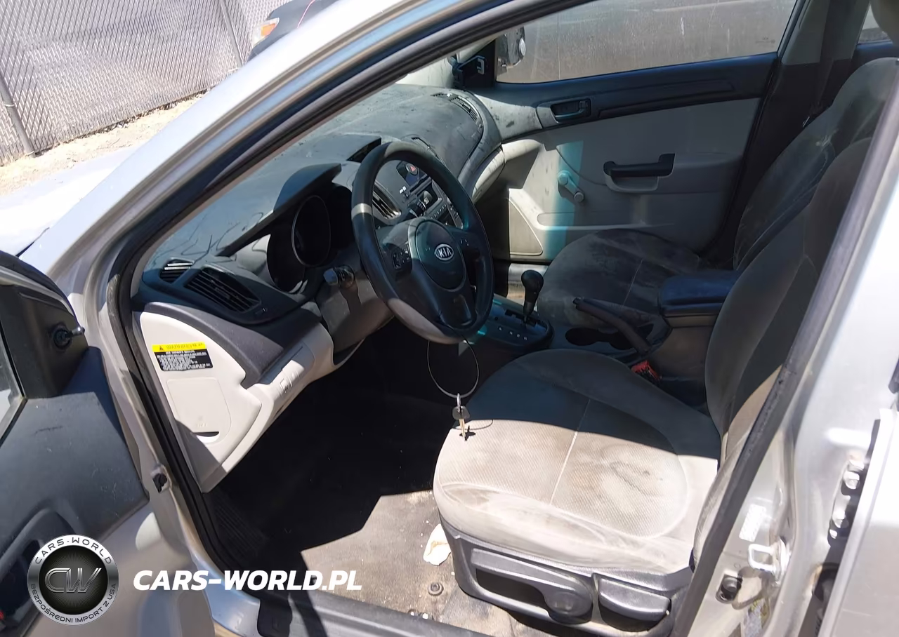 2010 Kia Forte Lx VIN:KNAFT4A21A5078524 - 5