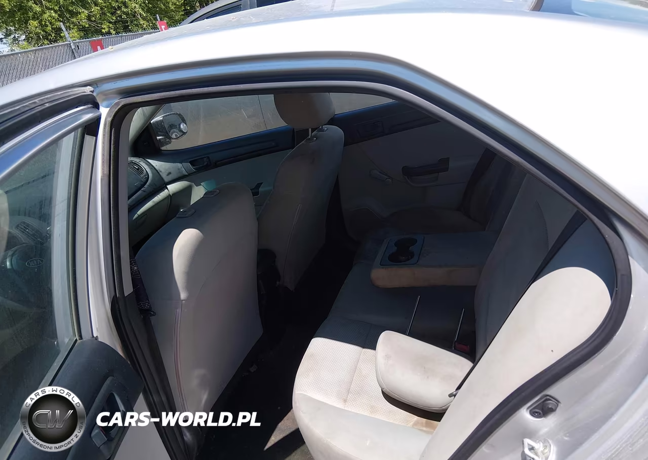 2010 Kia Forte Lx VIN:KNAFT4A21A5078524 - 8