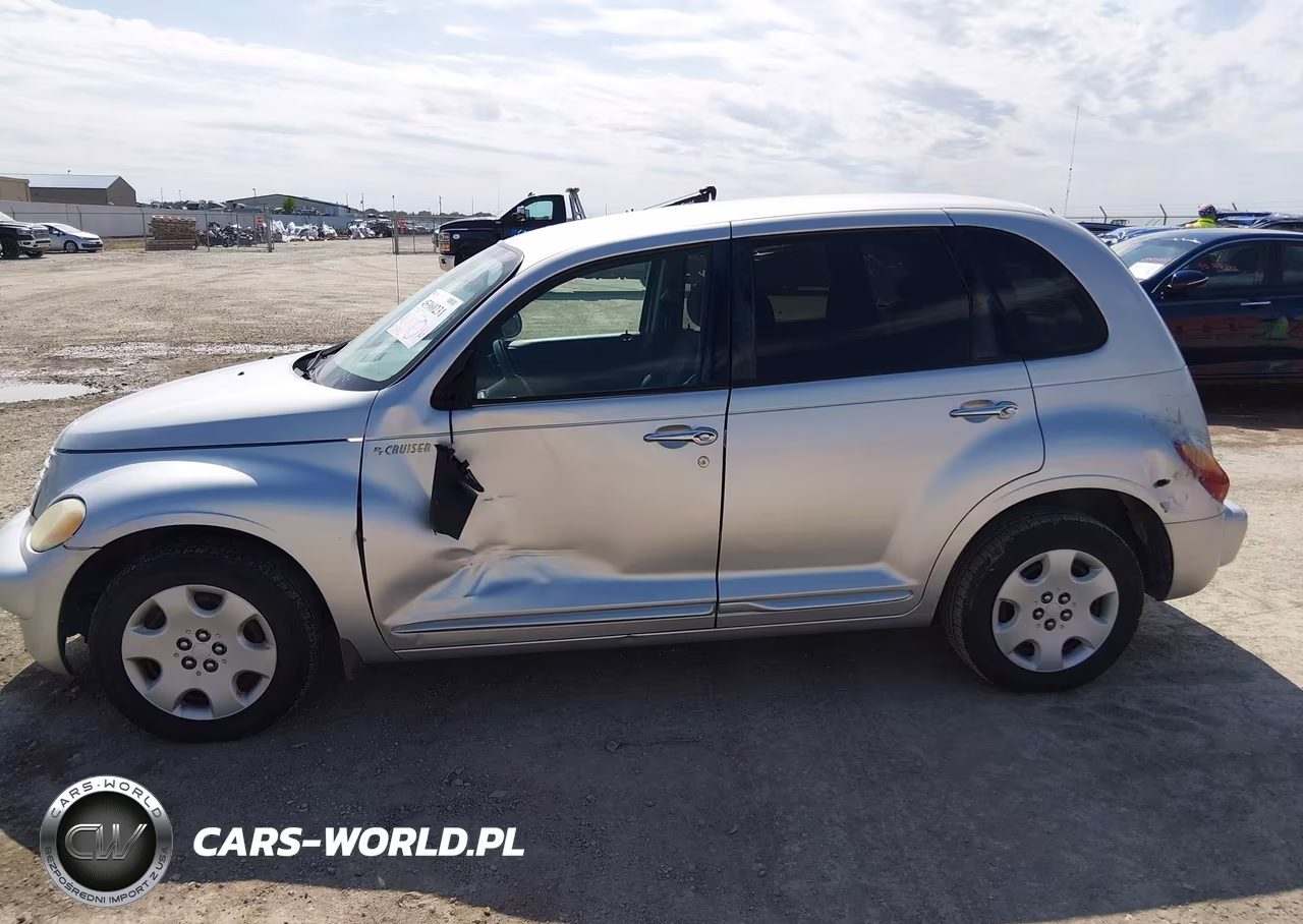 2005 Chrysler Pt Cruiser Touring VIN:3C4FY58B75T561165 - 14