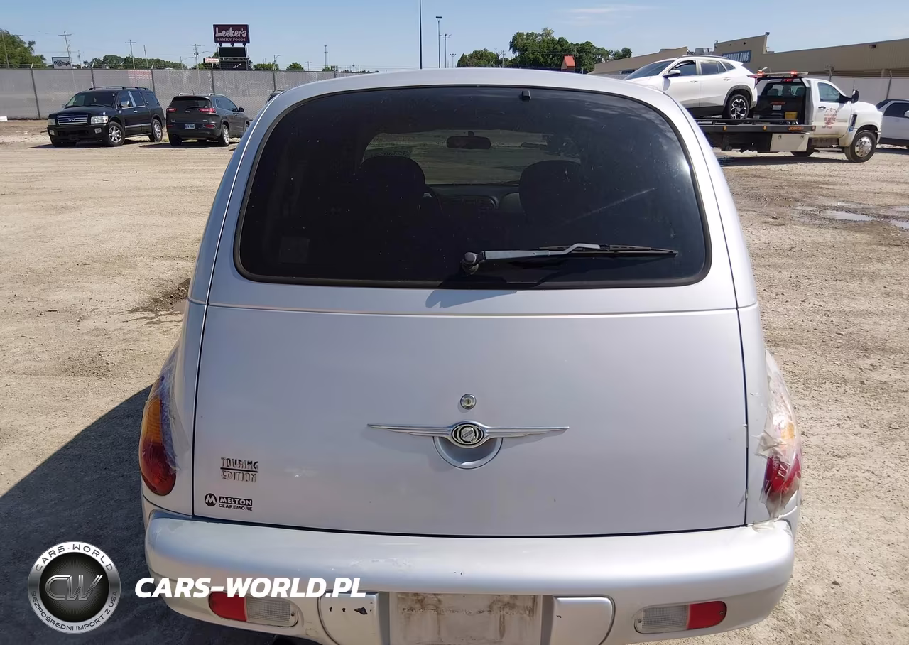 2005 Chrysler Pt Cruiser Touring VIN:3C4FY58B75T561165 - 16