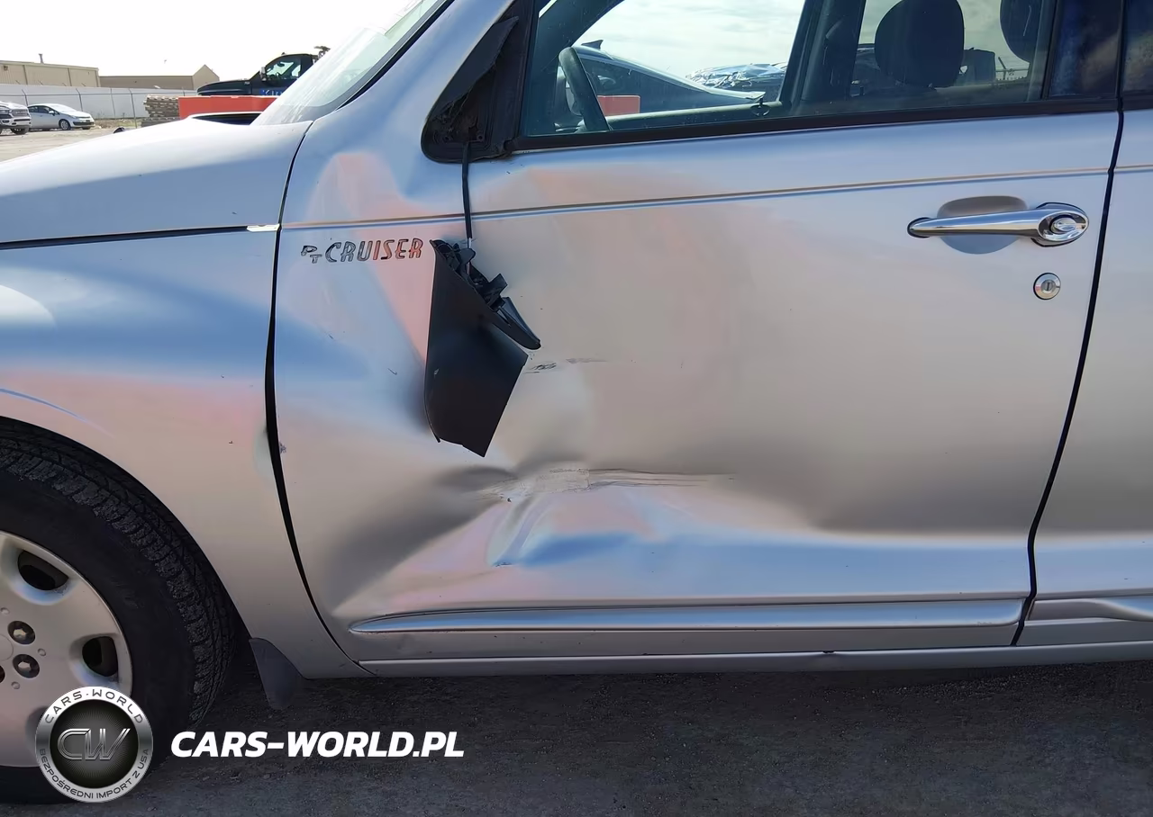 2005 Chrysler Pt Cruiser Touring VIN:3C4FY58B75T561165 - 6