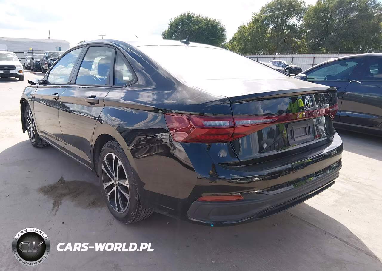 2025 Volkswagen Jetta 1.5T Sport VIN:3VWBX7BU7SM012317 - 3