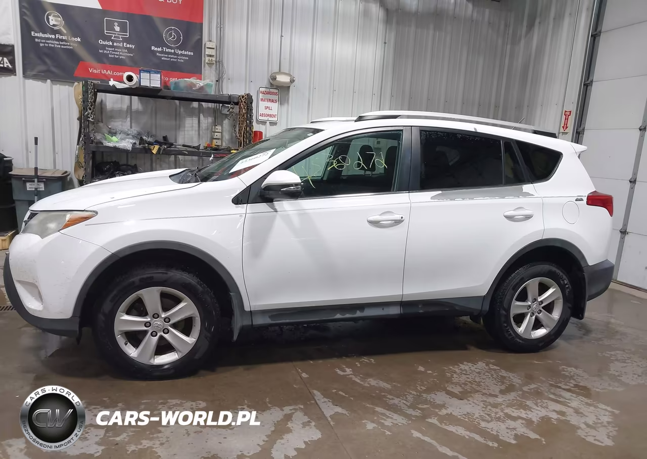 2014 Toyota Rav4 Xle VIN:2T3RFREV9EW225048 - 14
