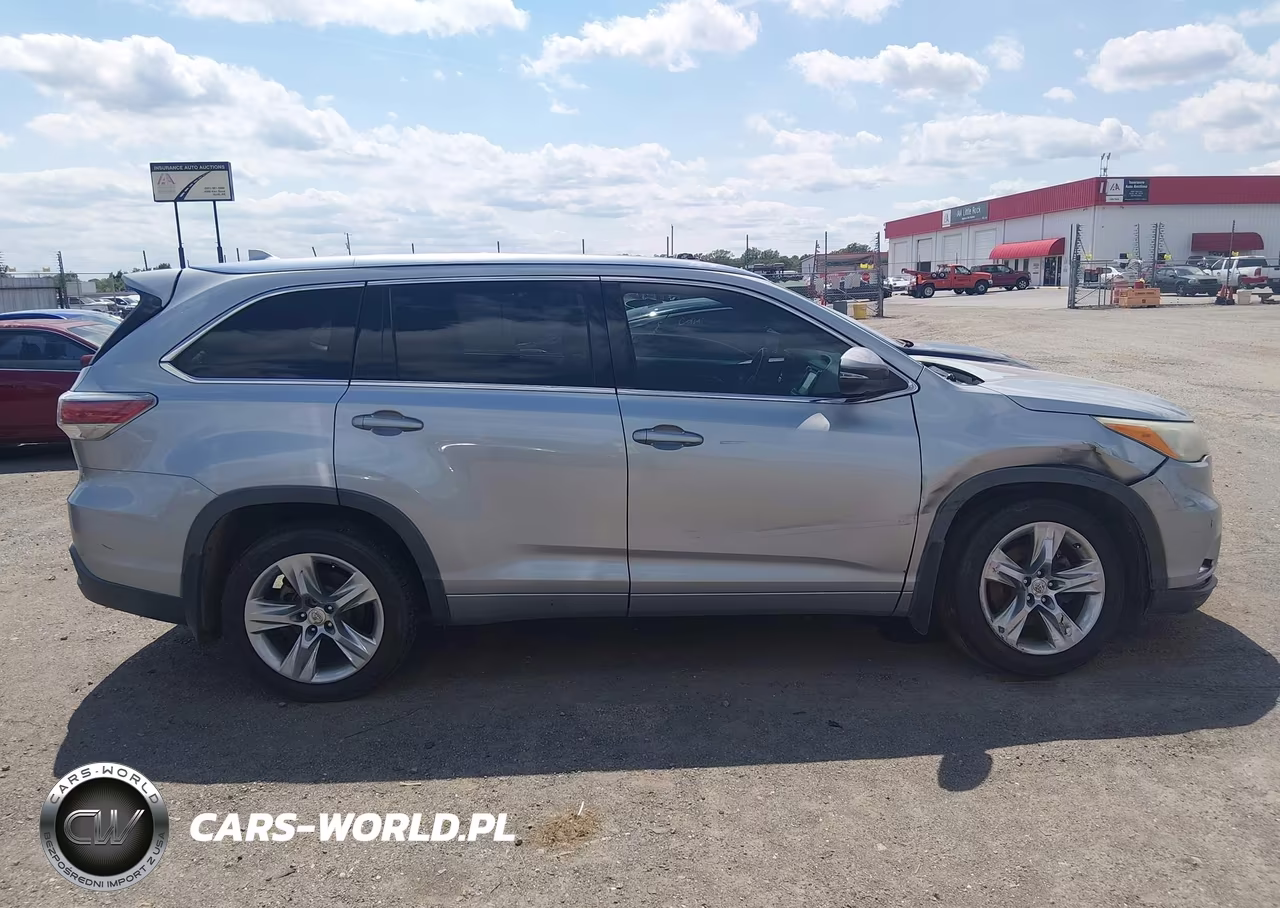 2015 Toyota Highlander Limited V6 VIN:5TDYKRFH9FS053302 - 13