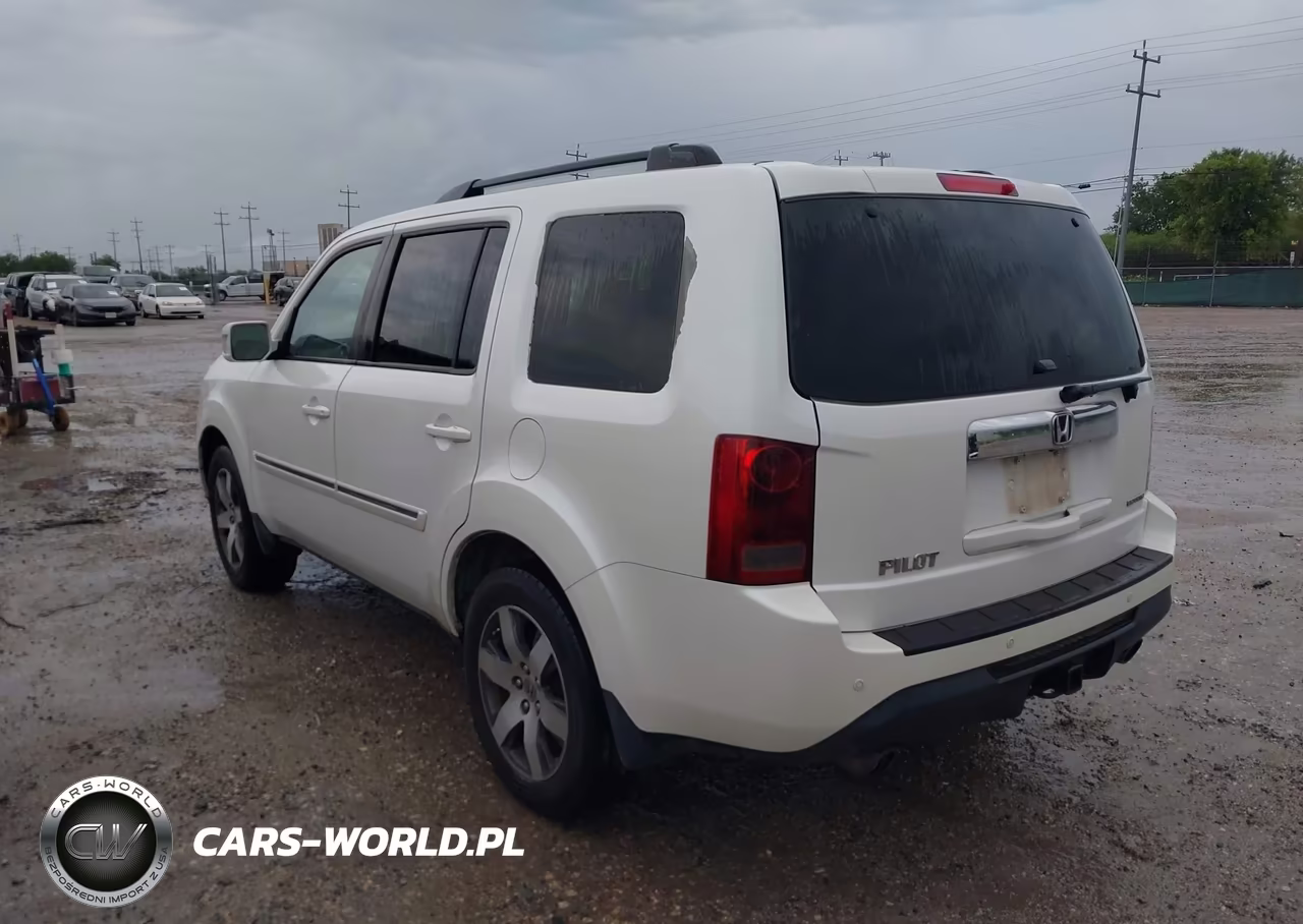 2012 Honda Pilot Touring VIN:5FNYF3H9XCB027122 - 3