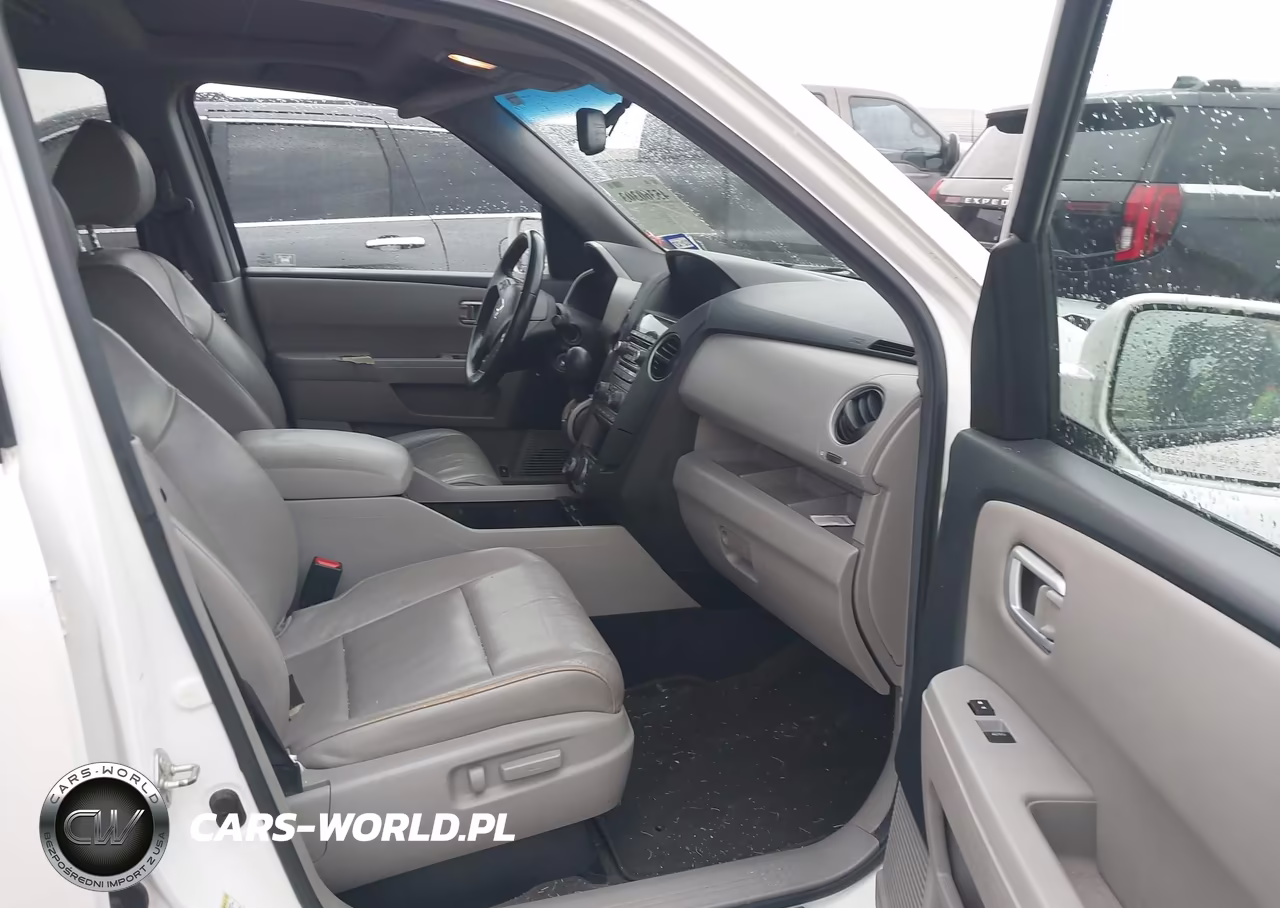2012 Honda Pilot Touring VIN:5FNYF3H9XCB027122 - 5