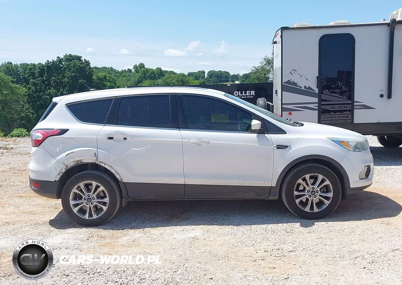 2017 Ford Escape Se VIN:1FMCU0G98HUD66956 - 13