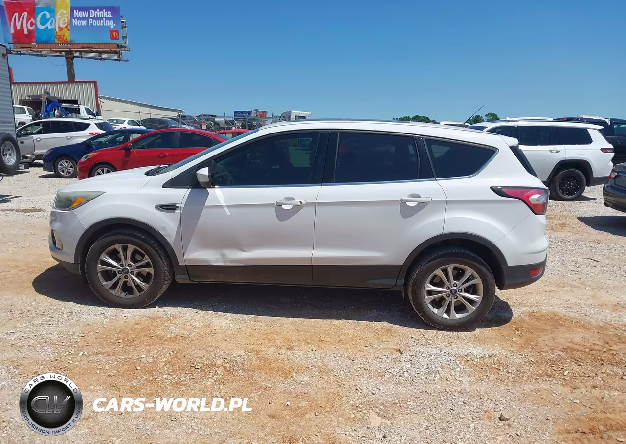 2017 Ford Escape Se VIN:1FMCU0G98HUD66956 - 14