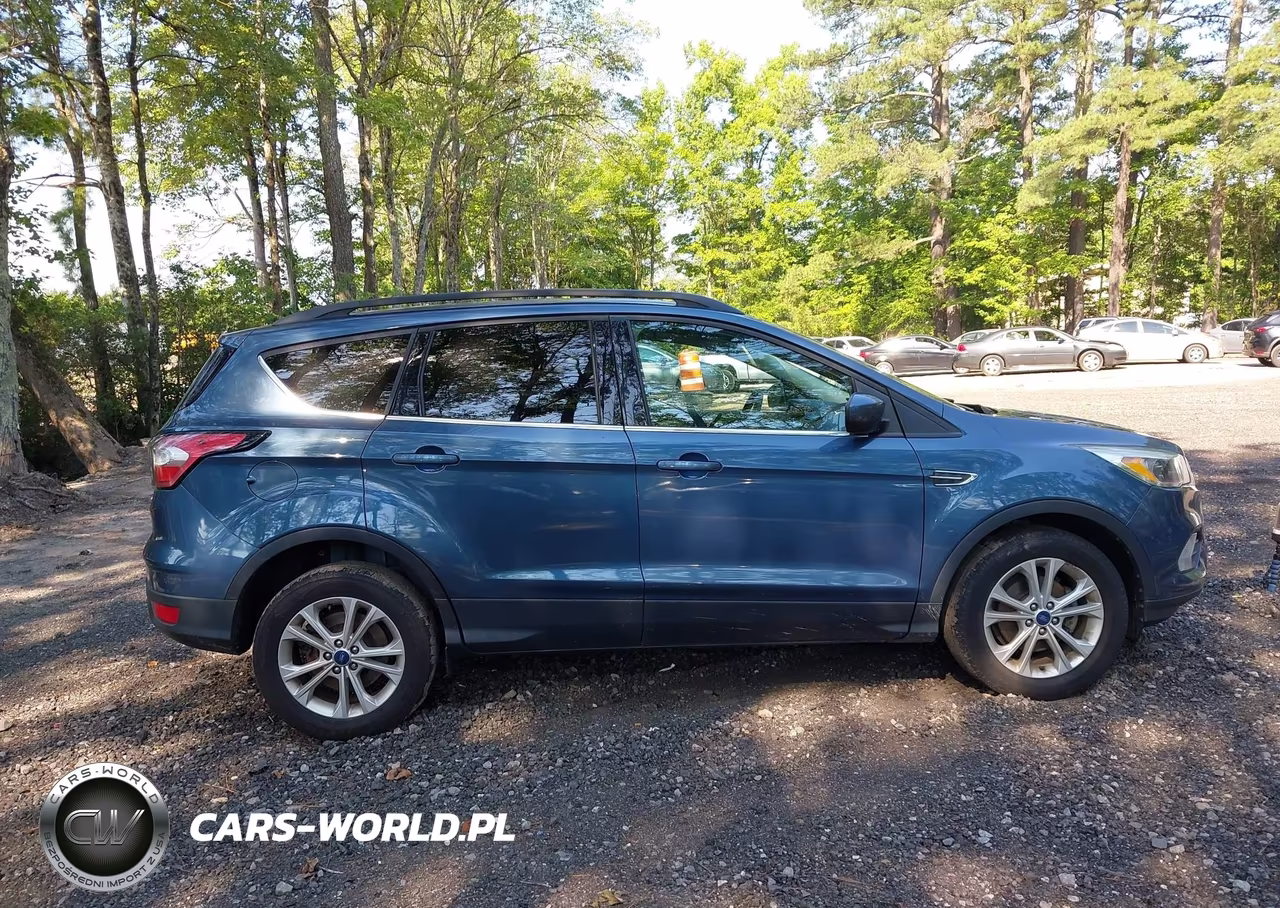 2018 Ford Escape Se VIN:1FMCU0GDXJUA47407 - 13