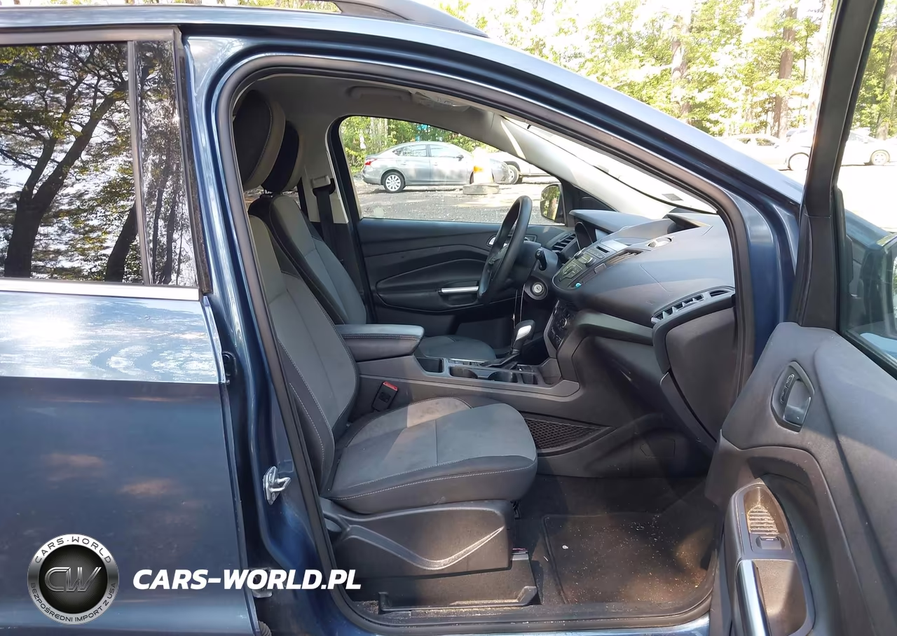 2018 Ford Escape Se VIN:1FMCU0GDXJUA47407 - 5