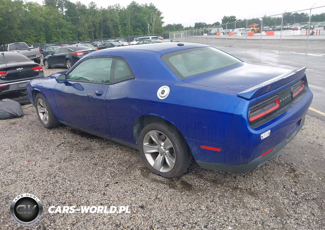 2018 Dodge Challenger Sxt VIN:2C3CDZAG0JH251894 - 3