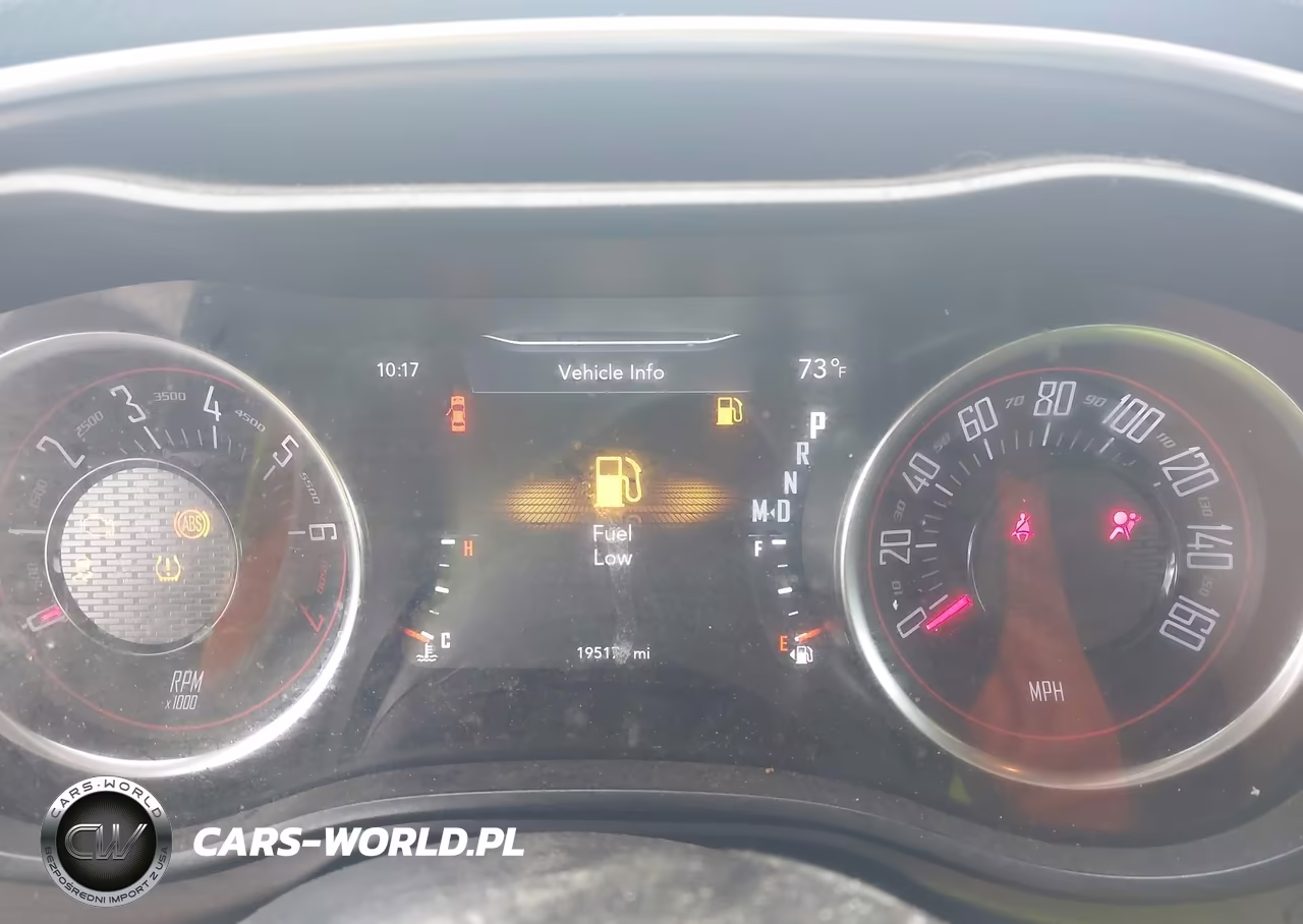 2018 Dodge Challenger Sxt VIN:2C3CDZAG0JH251894 - 7