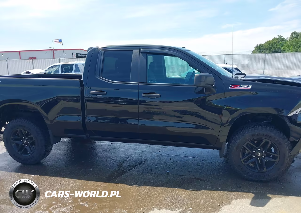 2019 Chevrolet Silverado 1500 Custom Trail Boss VIN:1GCRYCEF2KZ176299 - 13