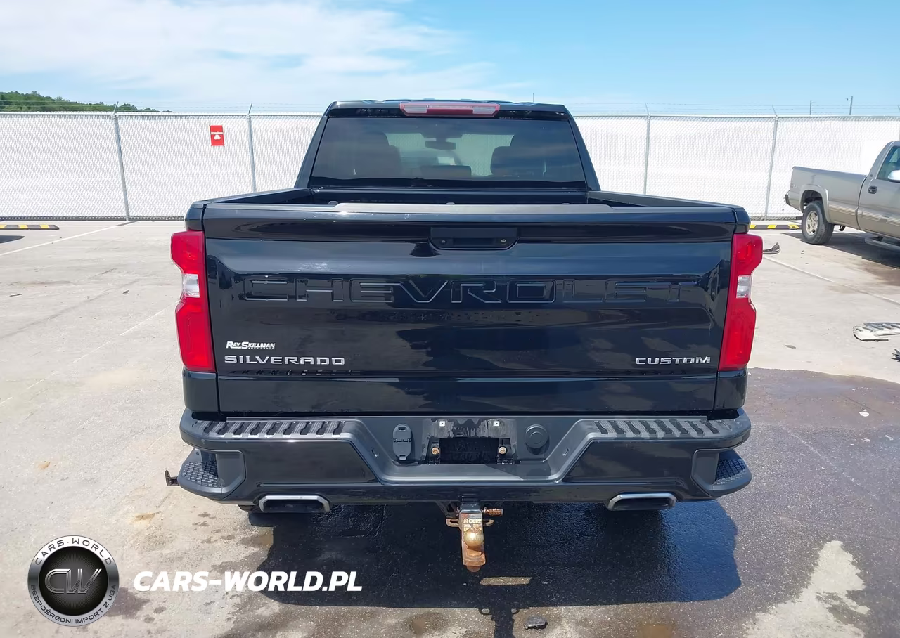 2019 Chevrolet Silverado 1500 Custom Trail Boss VIN:1GCRYCEF2KZ176299 - 16