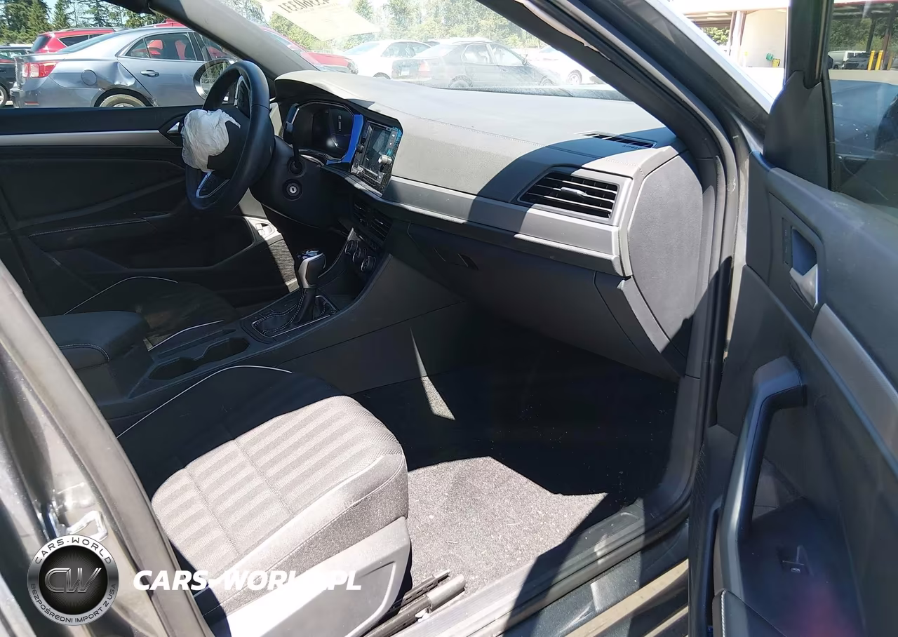 2024 Volkswagen Jetta 1.5T Sport VIN:3VWBM7BU6RM016829 - 5