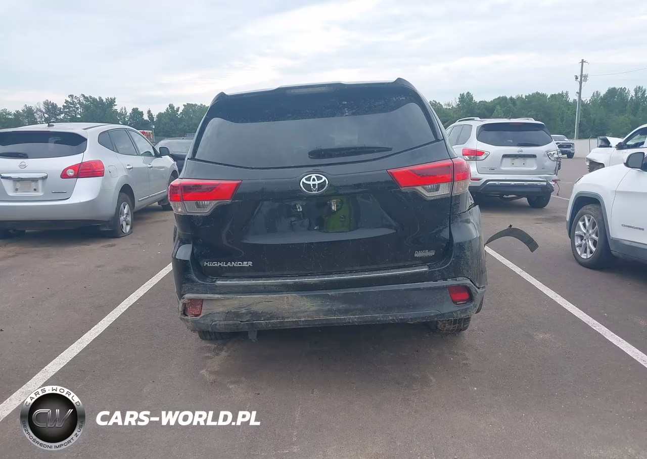 2017 Toyota Highlander Le VIN:5TDZZRFH0HS221671 - 15