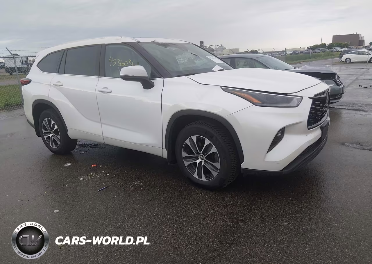 2021 Toyota Highlander Xle